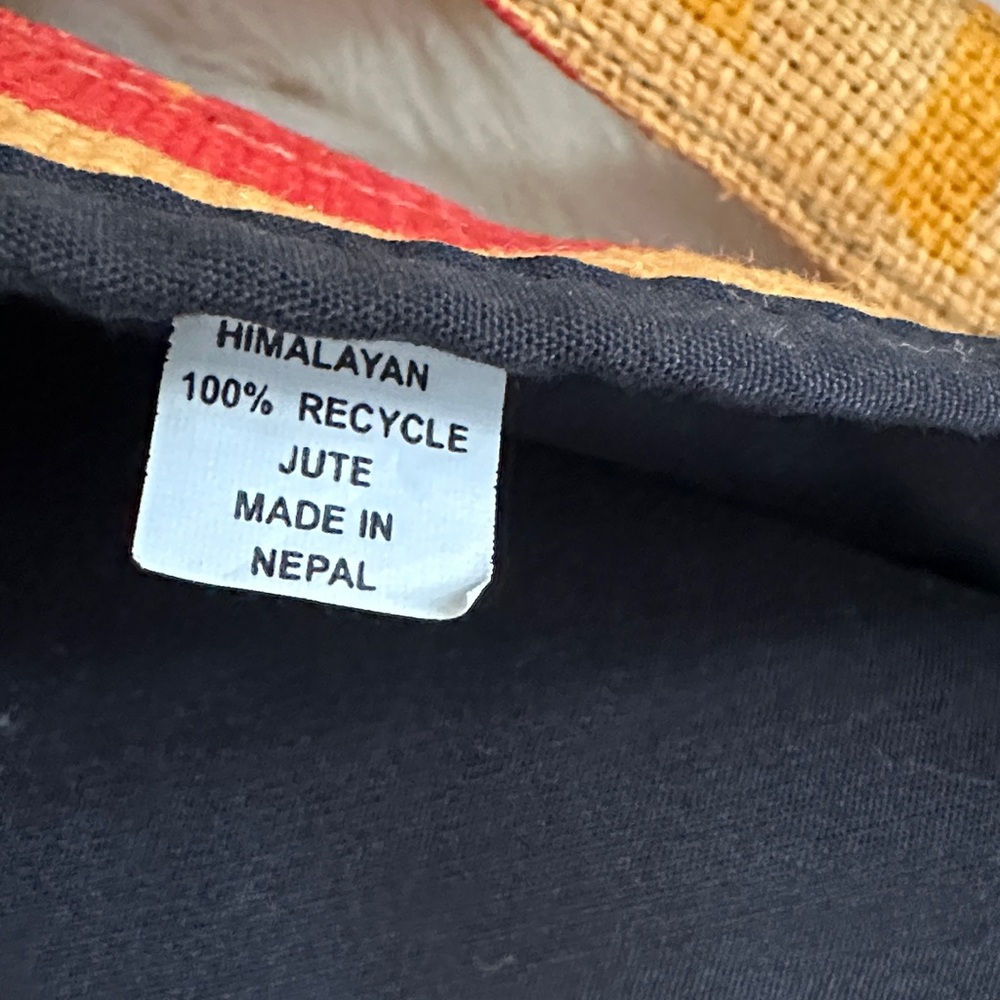 *SUMMER SALE* 100% recycled messenger bag - Picture 4 of 5